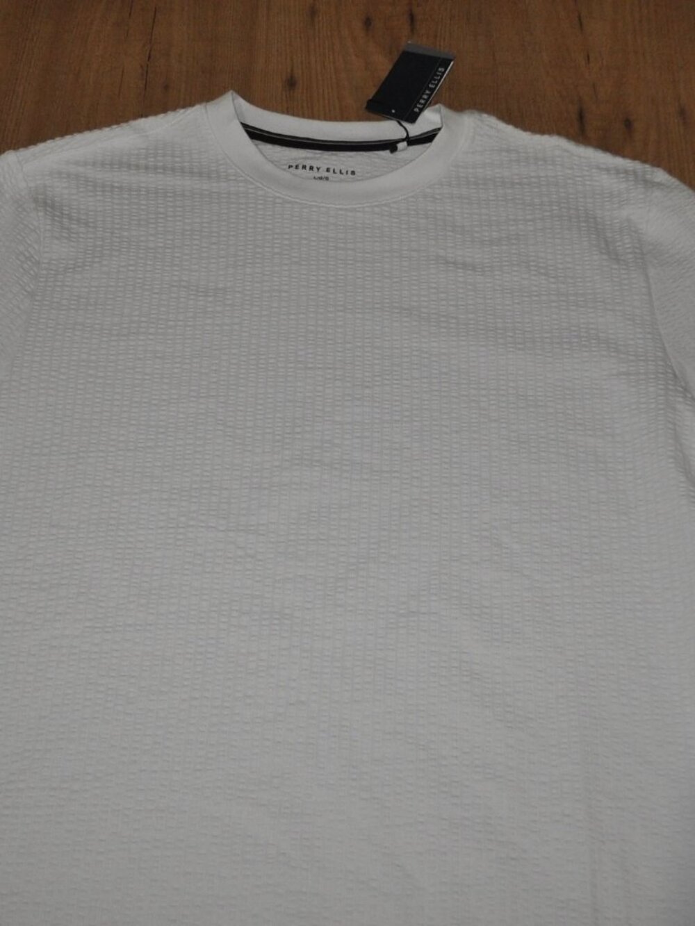 PERRY ELLIS men's large t-shirt  NWT!!